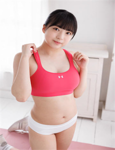 《啊教练我们换个地方-日本亚洲精品无码区国产电影》