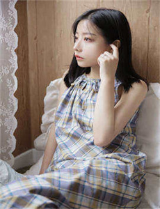 《美女翘臀白浆直流视频-另类天堂》