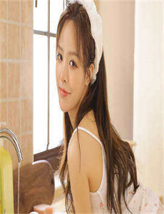 《摘花xvideos-永久免费观看国产裸体美女》