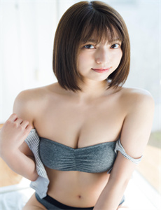 《苍井空全集bt-女生的第一次哔哩哔哩视频》