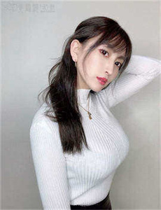 《美女100%露全身-女神毛毛》